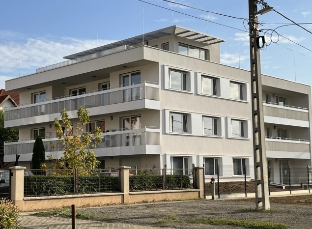 Debrecen, 9 lakásos társasház kulcsrakész kivitelezése